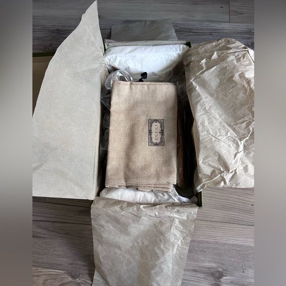 Gucci Rubber GG Interlock Slide NIB SZ 38 - Picture 14 of 16